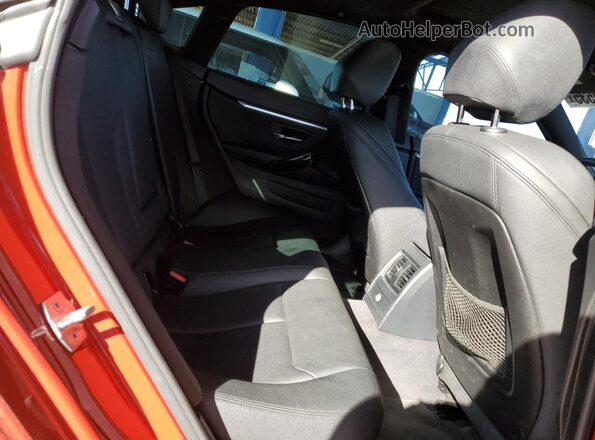 WBA4F7C34HG788893 2017 BMW 4 SERIES Red უკანა სავარძლების ხედი