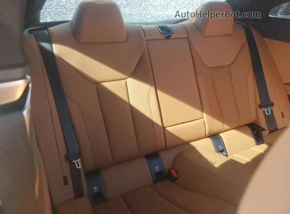 WBA53AP07NCK23955 2022 BMW 4 SERIES Blue Widok tylnych siedzeń