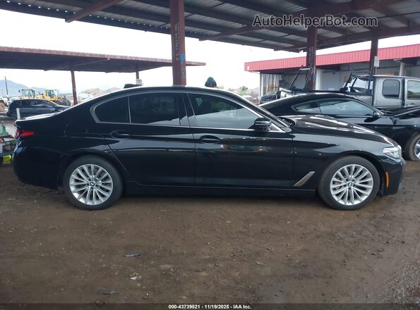 WBA53BH03MCF80958 2021 BMW 5 SERIES Black 360 interior view