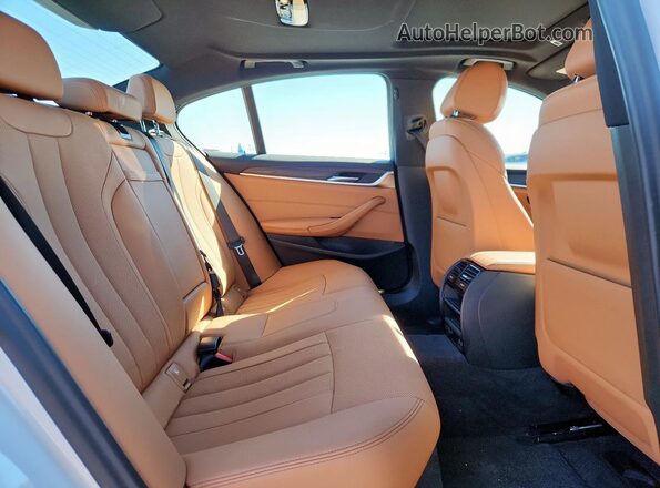 WBA53BH0XMCG50701 2021 BMW 5 SERIES White Rear seats view