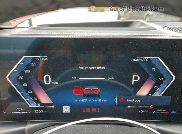 WBA53DB0XTCV52283 2026 BMW 4 SERIES Red ხელსაწყოთა პანელის ხედი