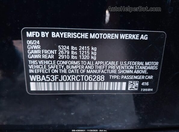WBA53FJ0XRCT06288 2024 BMW 5 SERIES Black Շարժիչի բաժամունքի տեսք