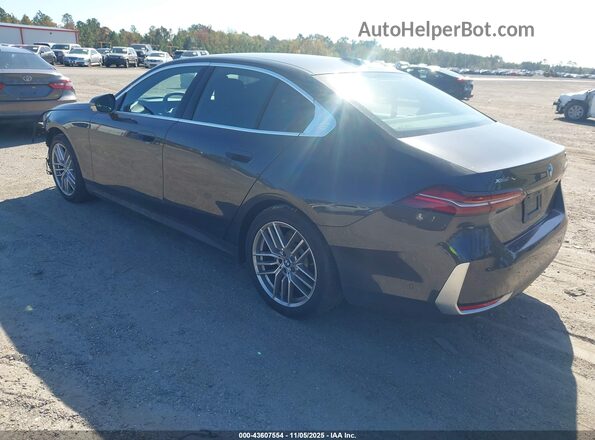 WBA53FJ0XSCT87802 2025 BMW 5 SERIES Black Tył lewy
