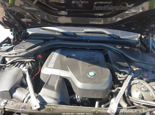 WBA53FJ0XSCT87802 2025 BMW 5 SERIES Black Widok z tyłu