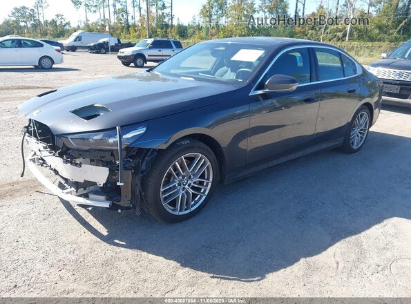 WBA53FJ0XSCT87802 2025 BMW 5 SERIES Black Przód lewy