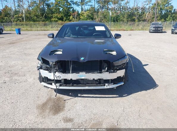 WBA53FJ0XSCT87802 2025 BMW 5 SERIES Black Widok wnętrza z tyłu