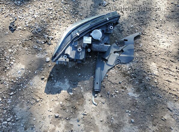 WBA5R7C06LFH62797 2020 BMW 3 SERIES White Engine compartment view