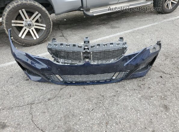 WBA5U7C06LAF53989 2020 BMW M3 Blue Engine compartment view