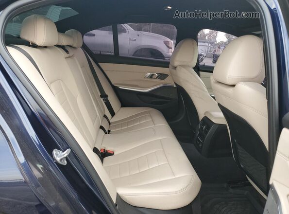 WBA5U7C06LAF53989 2020 BMW M3 Blue Rear seats view