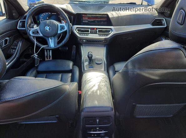WBA5U9C05LFH97938 2020 BMW M3 Blue Вид панелі приладів