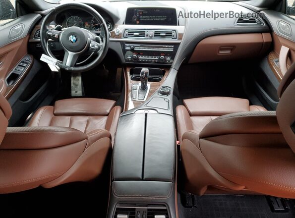 WBA6D2C54GGT65524 2016 BMW 6 SERIES Black Vista del salpicadero