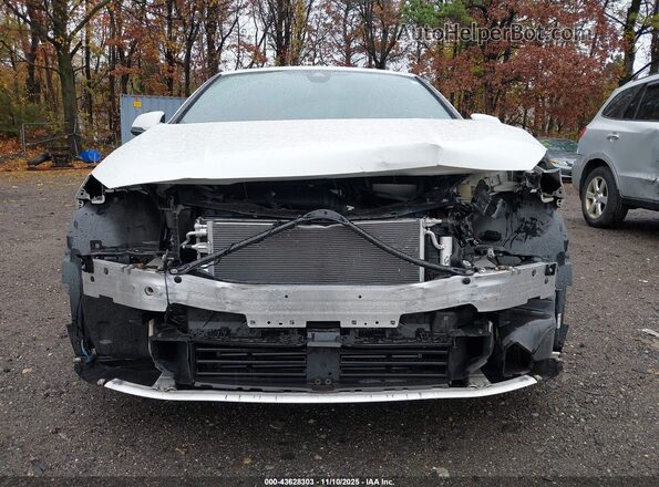 WBA73AK04N7K37403 2022 BMW 2 SERIES White Դիմացի տեսք