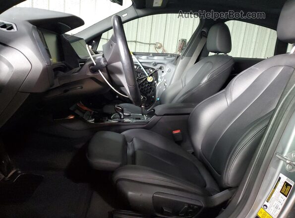 WBA73AK06N7K44613 2022 BMW 2 SERIES Gray წინა სალონის ხედი
