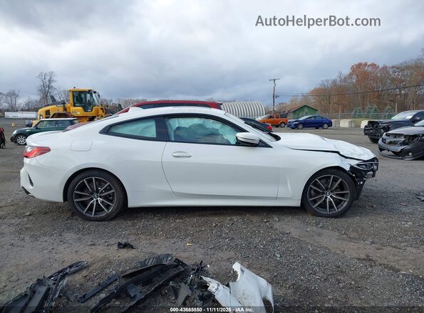 WBA73AP08MCF89174 2021 BMW 4 SERIES Белый Вид задней части салона