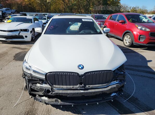 WBA73BJ03NWX38747 2022 BMW 5 SERIES White Դիմացի տեսք