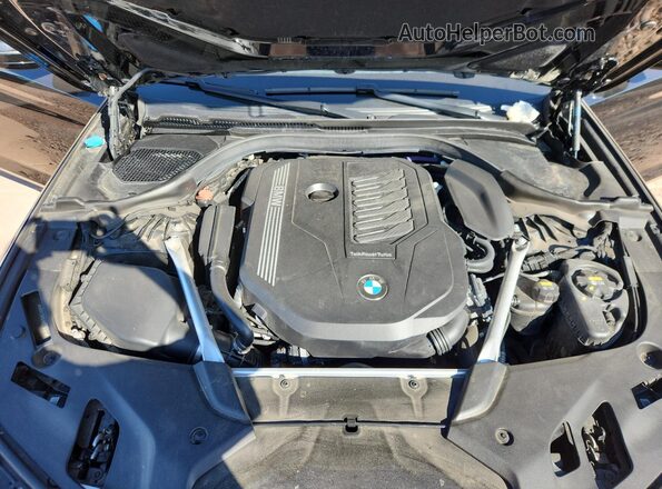 WBA73BJ04MCF18455 2021 BMW 5 SERIES Black Widok wnętrza z tyłu