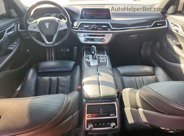 WBA7E2C58KB217271 2019 BMW 7 SERIES Gray Widok deski rozdzielczej