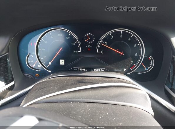 WBA7F0C59KGM25311 2019 BMW 7 SERIES Gray Rear seats view