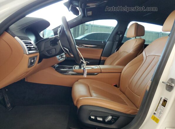 WBA7T2C00NCH24290 2022 BMW 7 SERIES White Vista interior delantera