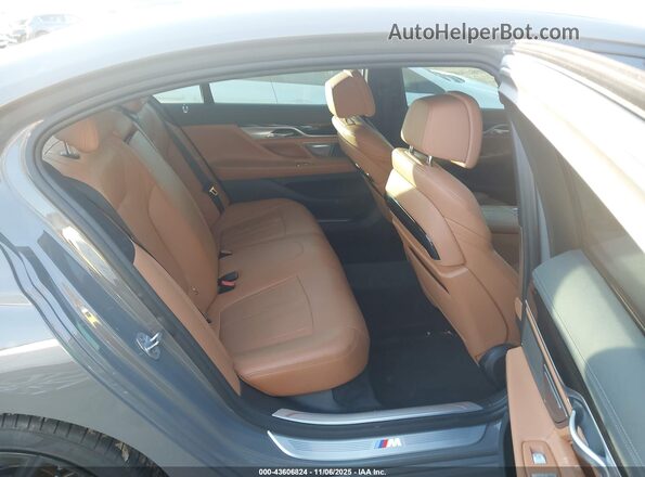 WBA7T2C03LGL17177 2020 BMW 7 SERIES Gray Widok naklejki z numerem VIN