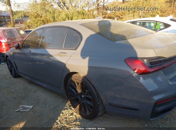 WBA7T2C03LGL17177 2020 BMW 7 SERIES Gray Widok wnętrza 360 stopni