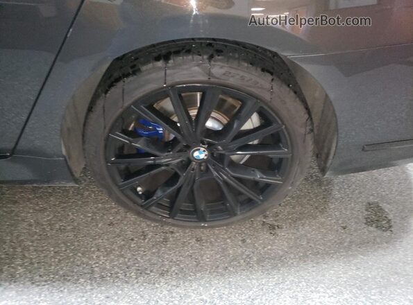WBA7U2C00NCK70133 2022 BMW 7 SERIES Gray Widok wnętrza 360 stopni