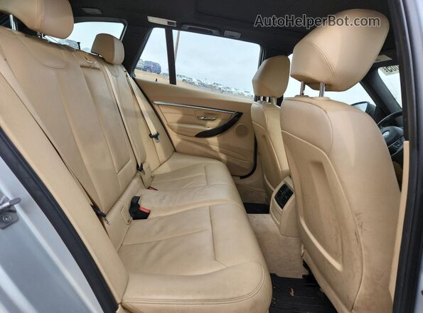 WBA8G5C55GK442934 2016 BMW 3 SERIES Silver Widok tylnych siedzeń