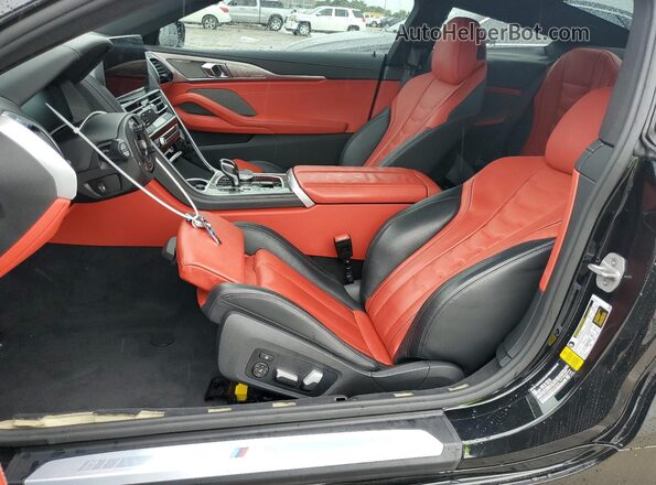 WBAAE2C09RCN70245 2024 BMW 8 SERIES Black Սալոնի դիմացի տեսք