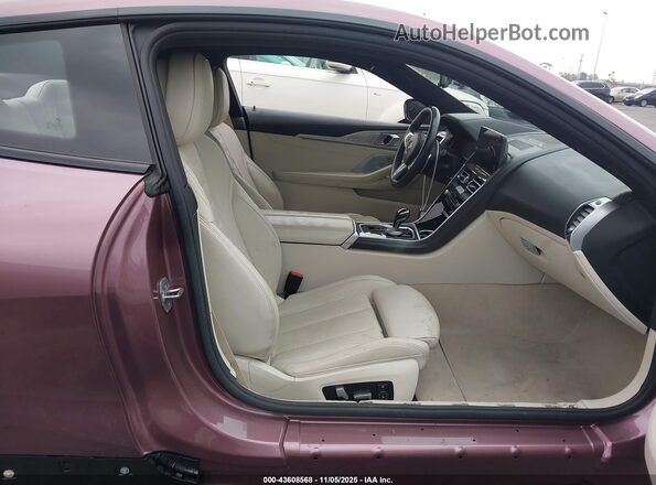 WBABC4C03PCK50261 2023 BMW M8 Purple წინა სალონის ხედი