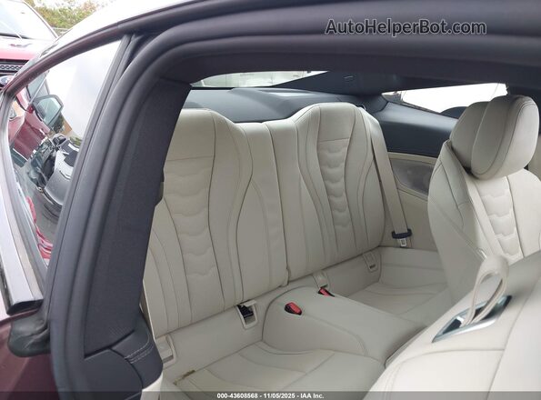 WBABC4C03PCK50261 2023 BMW M8 Purple VIN კოდის სტიკერის ხედი