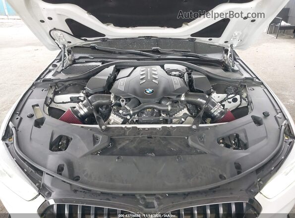 WBAFY4C54KBX39751 2019 BMW M8 White Вид ззаду