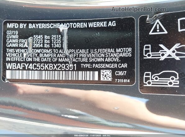 WBAFY4C55KBX29391 2019 BMW M8 Gray Вид підкапотного простору