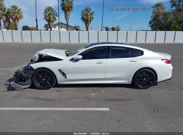 WBAGV2C02LCD46867 2020 BMW 8 SERIES White Սալոնի 360 աստիճան տեսք