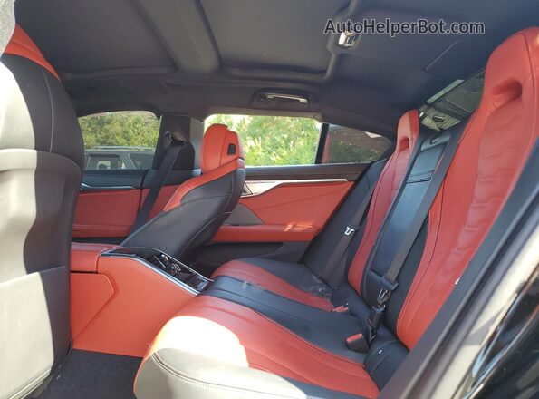 WBAGV2C07RCN75227 2024 BMW 8 SERIES Black Rear seats view