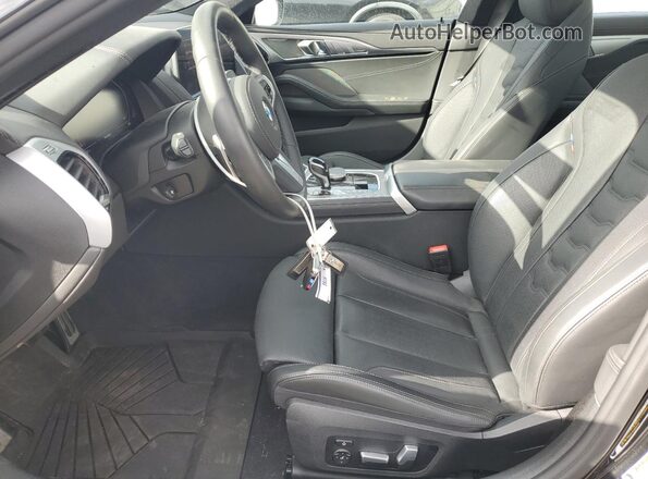WBAGV4C01RCS01112 2024 BMW 8 SERIES Black Vista interior delantera