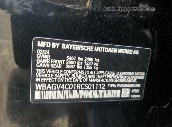 WBAGV4C01RCS01112 2024 BMW 8 SERIES Black Vista del compartimento del motor