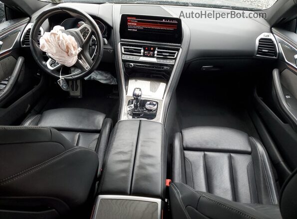 WBAGV4C07RCN68743 2024 BMW 8 SERIES Black Dashboard view