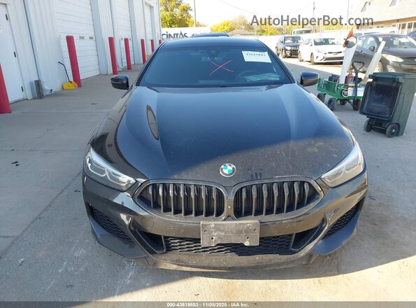 WBAGV8C01NCH91316 2022 BMW M8 Black Սարքավորումների վահանակի տեսք