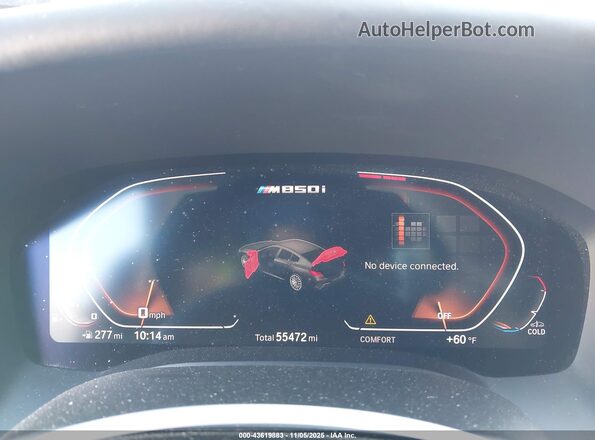 WBAGV8C01NCH91316 2022 BMW M8 Black Հետևի նստատեղերի տեսք