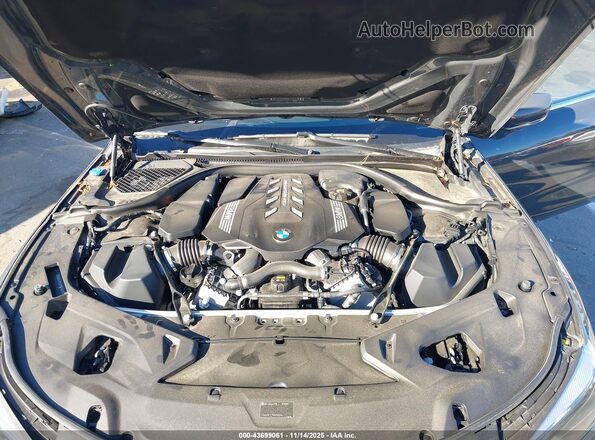WBAGV8C03MCF82920 2021 BMW M8 Gray Հետևի տեսք
