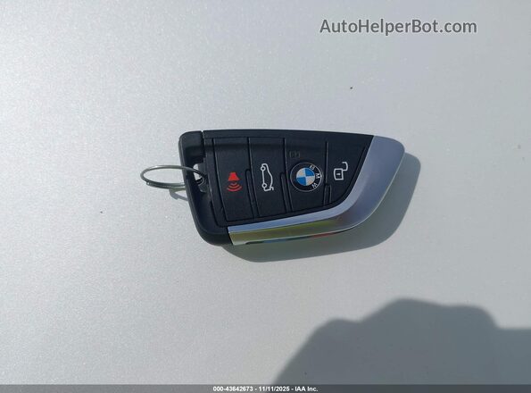 WBAHF3C09NWX45121 2022 BMW Z4 Black Dashboard view