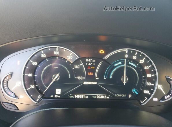WBAJB1C55JB083990 2018 BMW 5 SERIES White Instrument cluster view
