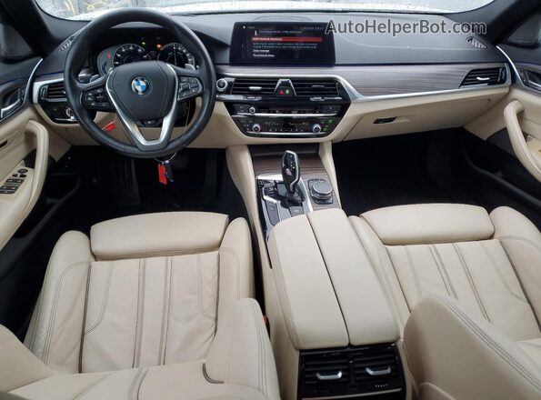 WBAJB1C55JB083990 2018 BMW 5 SERIES White Dashboard view