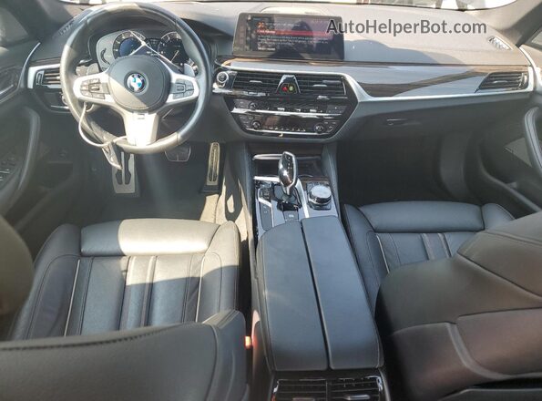 WBAJB9C55JB035565 2018 BMW M5 Black Առջևի վահանակի տեսք