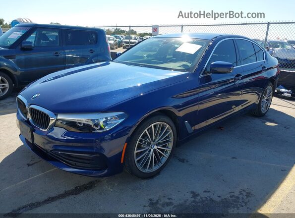 WBAJR3C04LWW77364 2020 BMW 5 SERIES Blue Przód lewy