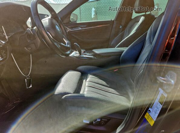 WBAJR3C08LWW84740 2020 BMW 5 SERIES Black Front interior view