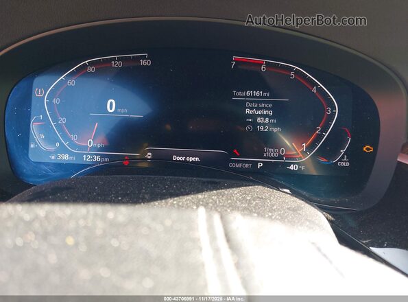 WBAJR7C03LWW70008 2020 BMW 5 SERIES Gray უკანა სავარძლების ხედი