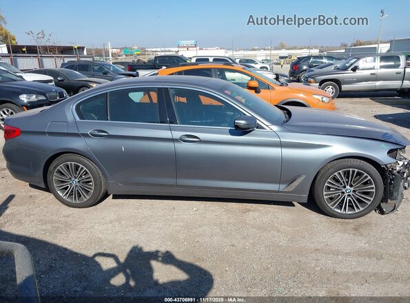 WBAJR7C03LWW70008 2020 BMW 5 SERIES Gray სალონის 360-გრადუსიანი ხედი