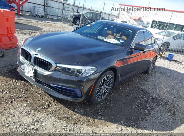 WBAJR7C04LWW66825 2020 BMW 5 SERIES Brown Առջևի ձախ երեք քառորդ տեսարան