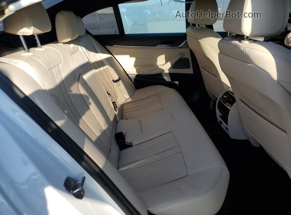 WBAJS1C05LWW84848 2020 BMW 5 SERIES White Rear seats view